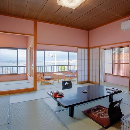 Ajiro Kanko Hotel Atami  Buitenkant foto