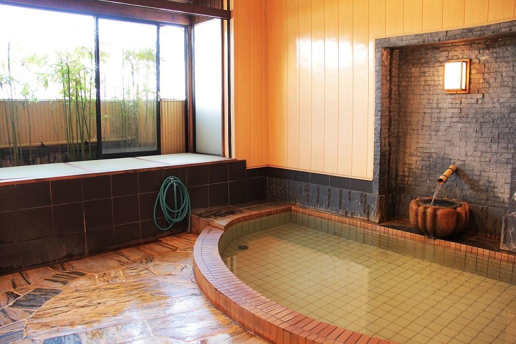 Ajiro Kanko Hotel Atami  Buitenkant foto
